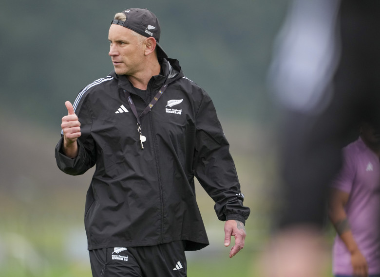 7c910de5861e399f1115d2a413d299d8 ARCH266060 00222360